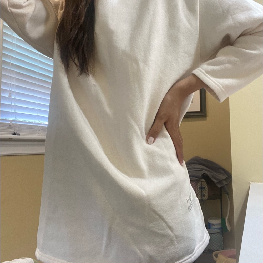 Cute Top - Picture 4 of 12